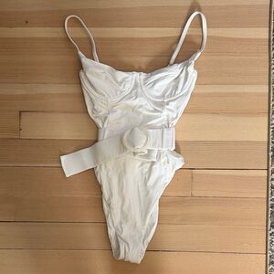 WeWoreWhat White Belted One-Piece Swimsuit
